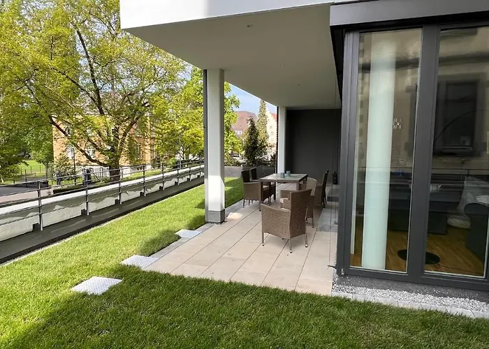 Melanie アパート ユーバーリンゲン